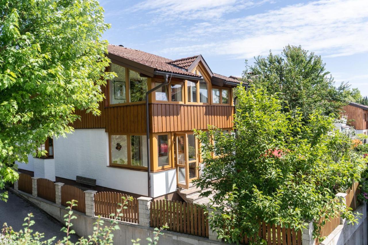 Apartment Salzburg City&Lake Elixhausen Екстер'єр фото